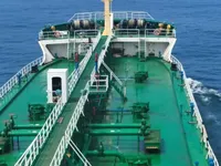 Tàu chở dầu/hóa chất để bán