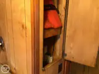 Tàu kéo lưới để bán