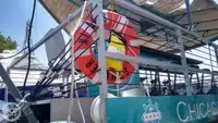 Tàu container để bán
