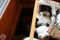 Tàu chế biến cá để bán