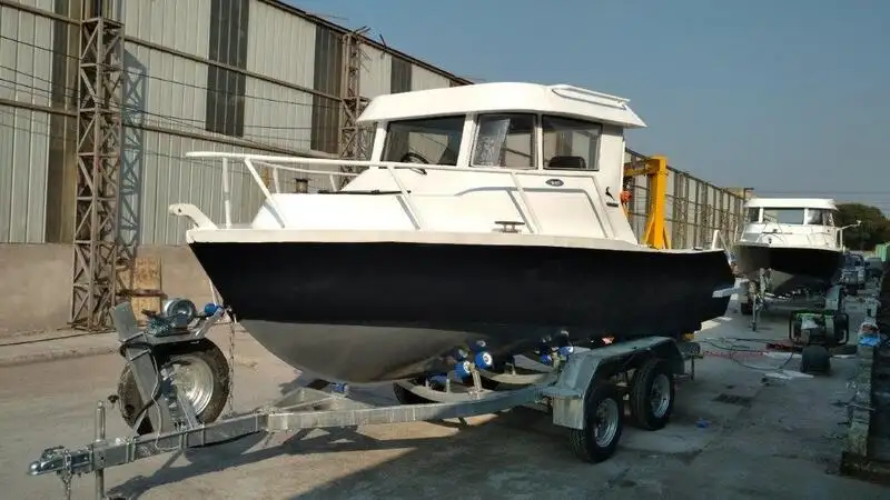 Tàu làm việc để bán