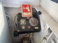 Tàu kéo để bán