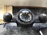 Tàu kéo lưới để bán