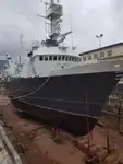 Tàu container để bán