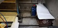 Tàu kéo lưới để bán