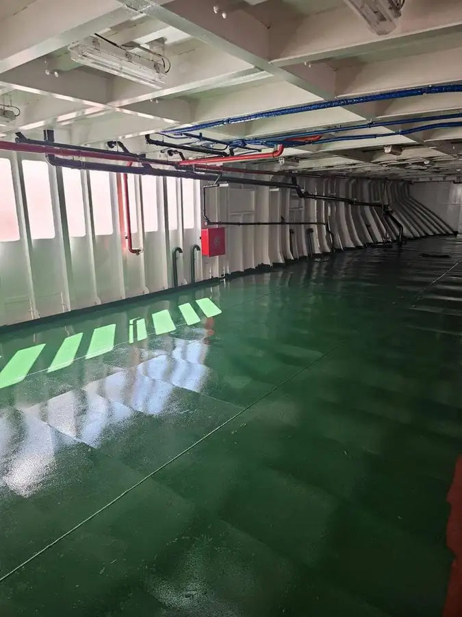 Tàu RoPax để bán