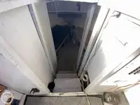 Tàu kéo lưới để bán