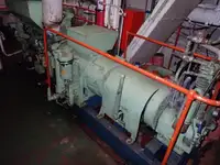 Tàu làm việc để bán
