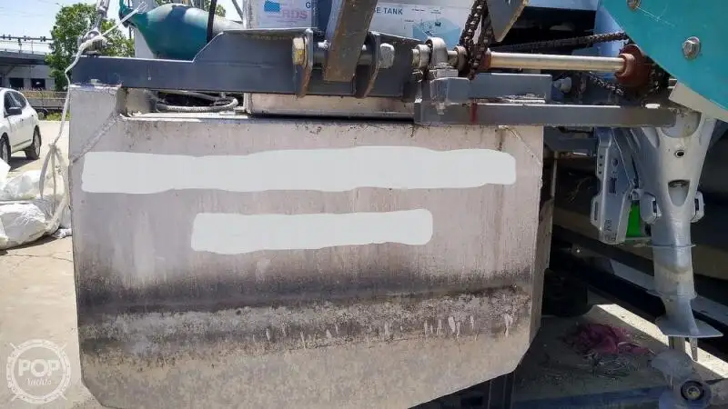 Tàu container để bán