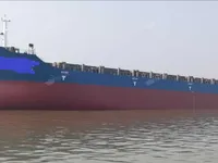 Tàu container để bán