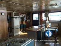 Tàu kéo lưới để bán