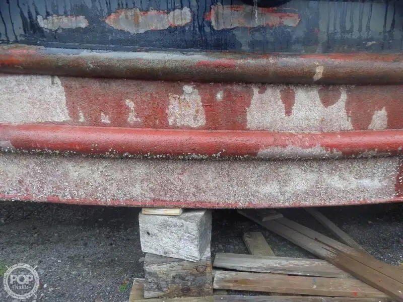 Tàu kéo để bán