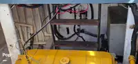 Tàu hỗ trợ lặn để bán
