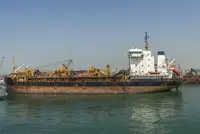 Tàu nạo vét để bán
