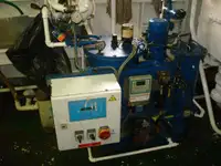 Tàu kéo lưới để bán