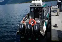 Tàu tuần tra để bán