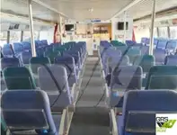 Tàu du lịch để bán