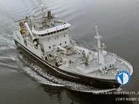 Tàu kéo lưới để bán