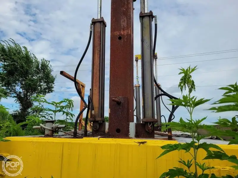 Sà lan để bán