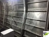 Tàu du lịch để bán