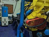 Tàu cung cấp để bán