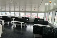 Tàu phà để bán