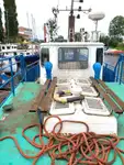 Tàu làm việc để bán