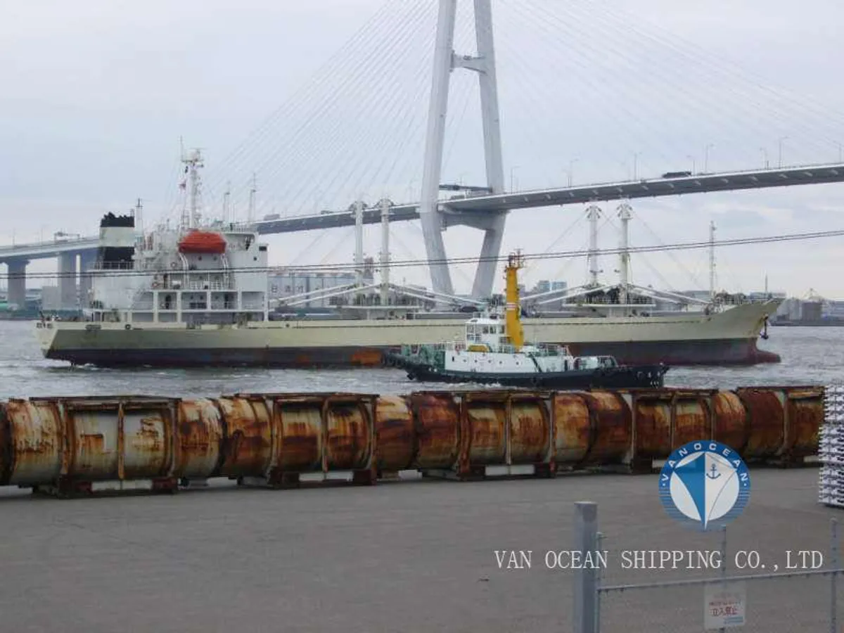 Tàu lạnh để bán