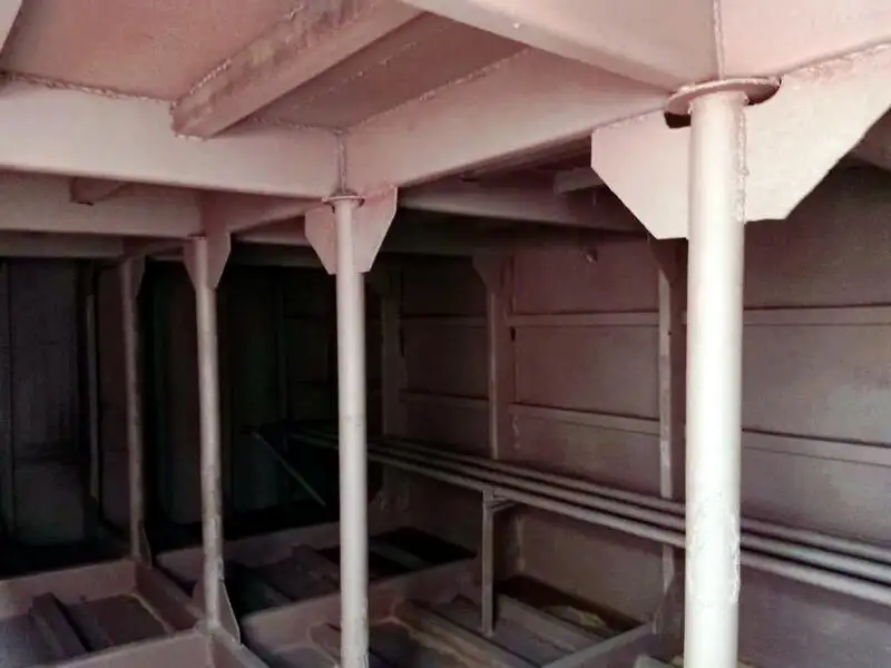 Tàu đổ bộ, chở hàng để bán