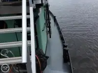 Tàu kéo để bán
