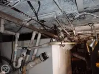 Tàu kéo lưới để bán