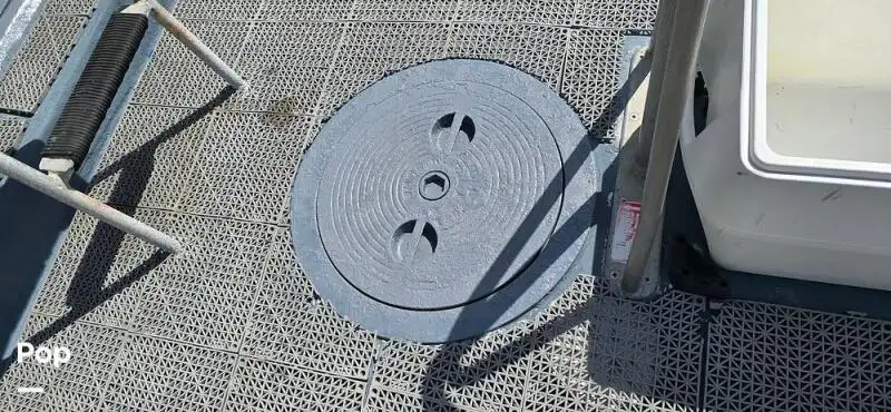 Tàu hỗ trợ lặn để bán