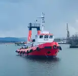 Tàu kéo để bán