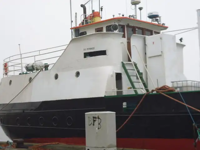 Tàu chở hàng rời để bán