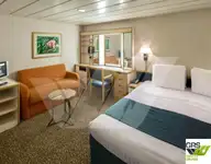 Tàu du lịch để bán