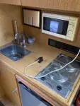 Tàu làm việc để bán