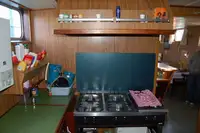 Sà lan để bán