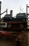 Tàu làm việc để bán