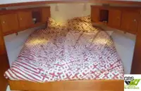 Tàu làm việc để bán
