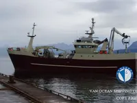 Tàu lưới vây để bán