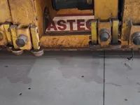 Tàu cẩu để bán