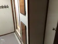 Tàu kéo lưới để bán