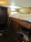 Tàu kéo để bán