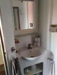Tàu kéo để bán
