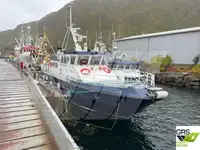 Tàu du lịch để bán
