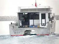 Tàu khảo sát để bán