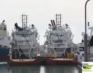 Tàu cung cấp rao bán