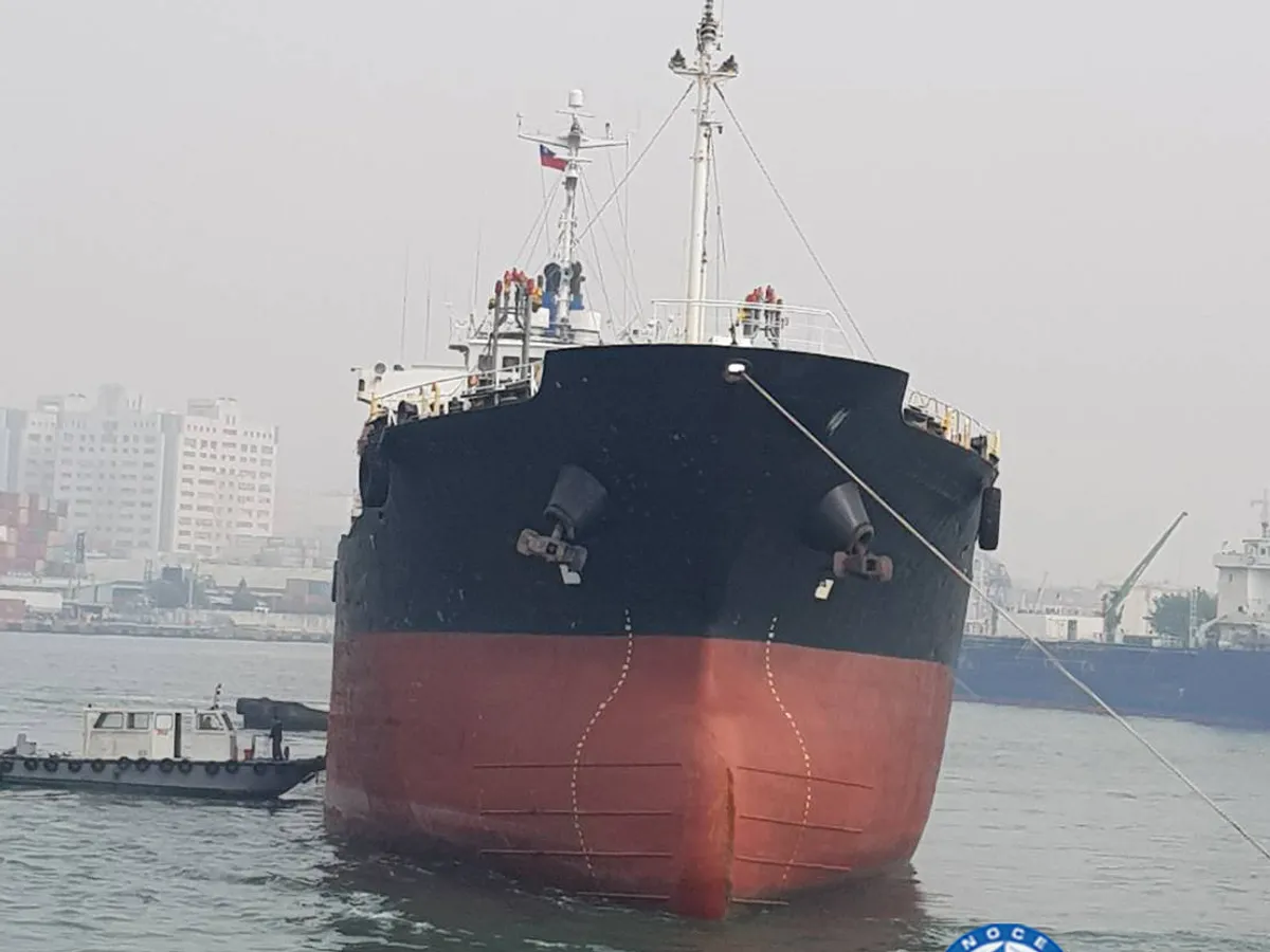 Tàu chở dầu/hóa chất để bán