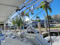 Tàu kéo lưới để bán
