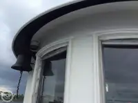 Tàu kéo để bán